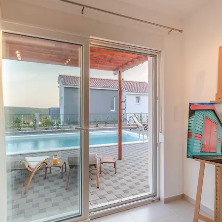 Deluxe Four Bedroom With Sea View And Private Pool 5 Villa Debeljak