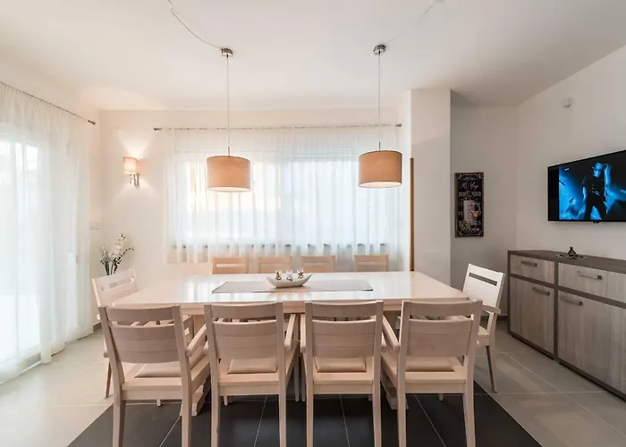 וילה Deluxe Four Bedroom With Sea View And Private Pool 5 *