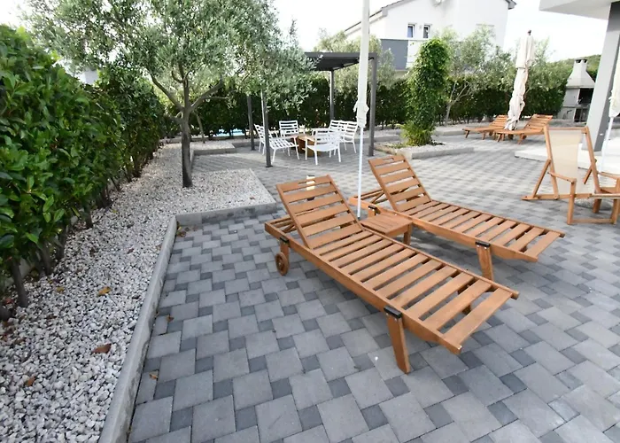 וילה Deluxe Four Bedroom With Sea View And Private Pool 5